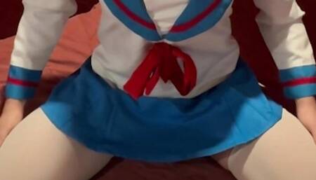 Schoolgirl Haruhi Suzumiya Crossplay enjoys herself!
