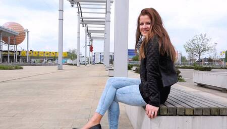 zed22 Jenny with her black pumps (mp4-FHD)