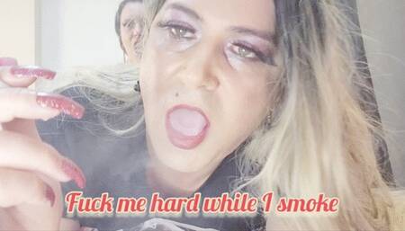 Fuck me hard while I smoke - SFL184