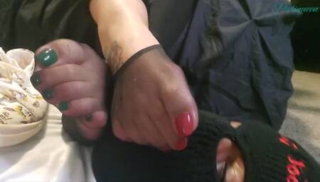 Smell my nylons then lick my feet