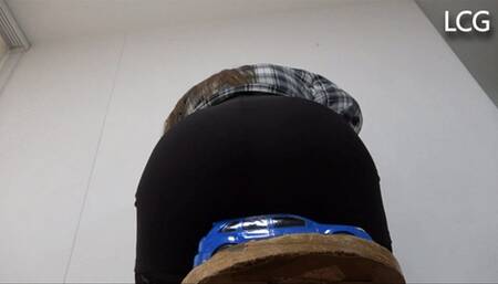 Pamela Debuts Crushing Blue Car