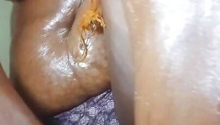 Indian Tamil aunty full oil massage