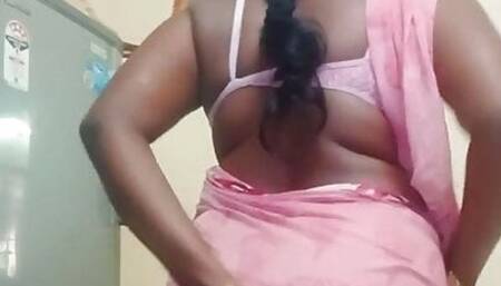 Indian aunty wearing saree show