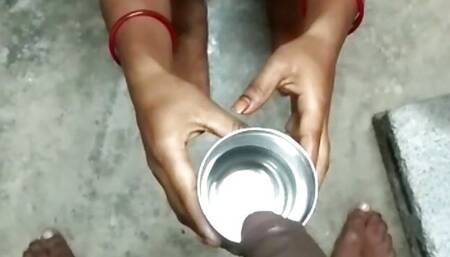 Aaj to Didi na Mera Susu our cum dono per liya