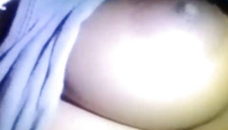 Desi girl boobs