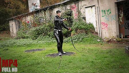 3 Whips (FULL HD) – Whiper