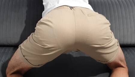 Amateur Gay Teen (18+)  show ass for gay daddies and want big cock barebak fuck anal