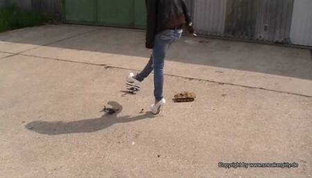 toy tank crush in High Heels