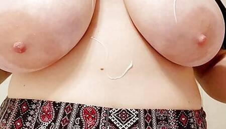Playing with my huge saggy tits