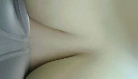 BBW shows her big natural tits and plays with her nipples