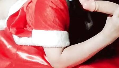 Christmas fun on the bed CHILLAX