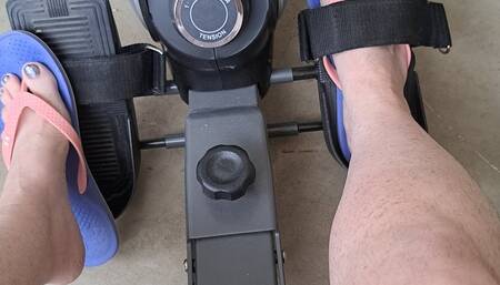 Pretty Feet Viewing While Rowing