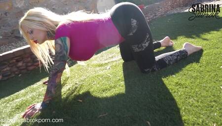 Sexxxual yoga , foot fetish