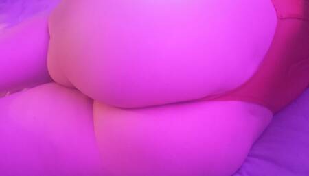 Amature Teens shareing a 85cm dildo