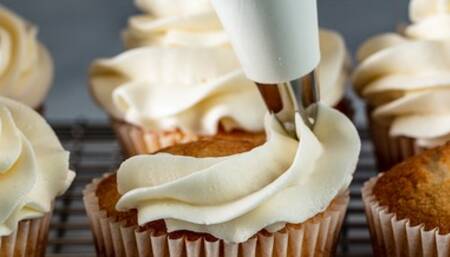 Hungry quarantined PAWG swallows dick for dinner