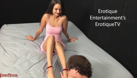 Porn legend ERIC JOHN fucks beautiful Latina model ELIZA IBARRA and gives her 3 cumloads