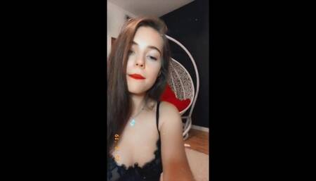 Can I turn you on with my sexy lingerie??