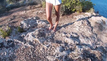 Striptease on the cliff