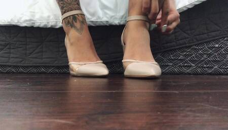 WATCH ME TAKE OFF MY SHOES