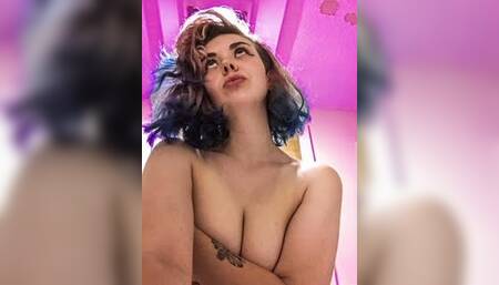 Fingering while watching porn