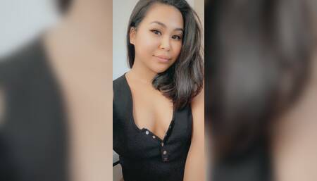 Sexually Frustrated - Mai Mars Masturbating While Working From Home - Creamy Pussy and a lil Squirting