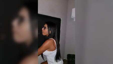 Once again in the Glory Hole in a Swing Club. Look how the guy cum in the end!!!