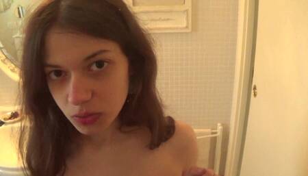 Huge cumshot on my sister face during a threesome shower!!!