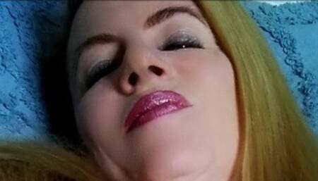 1 Minute Self Love Closeup Video