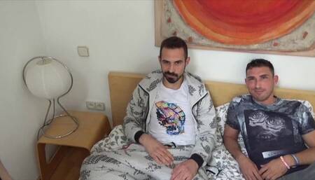 Yago SINNER fucked barebakc by Koldo GORAN