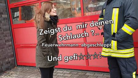 Zeigst du mir deinen Schlauch ? Feuerwehrmann Gefickt !!!