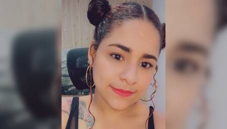 playing around with my favorite toy yumy yumy mmm