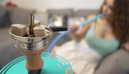 Real Dilara squirts and gives ass while smoking shisha!