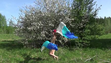 Nude dance with Fan