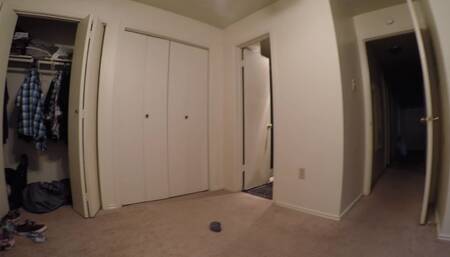 Squirting Pussy and Seducing My Roommate