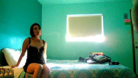 Dayana dando una buena mamada y siendo enculada