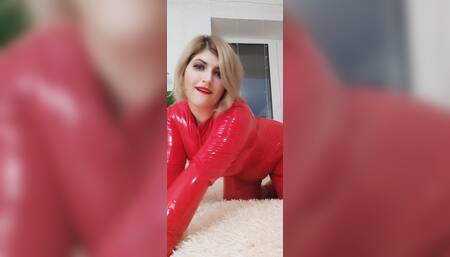 Red Vinyl Horny Queen