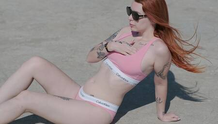 Boobs play at the beach