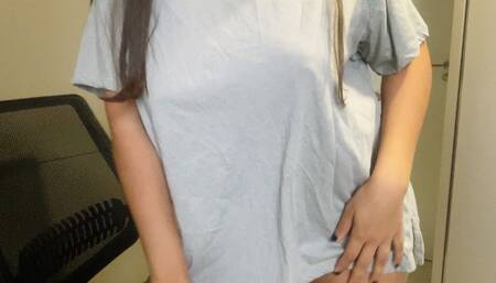 I love squirt my cum for you while fucking me with my glass dildo! - Katie Adams