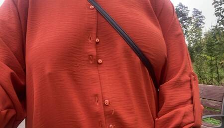 Flashing tits & hairy pussy in public park. Outdoor play