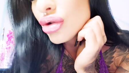 NEW FILLED LIPS WITH A LOT OF Spit