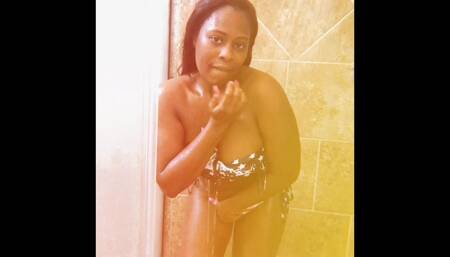 Striptease in the shower