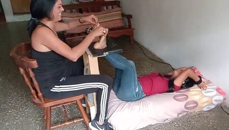 Classic Video: Ninos tickles Vaelntina's feet in the Stocks