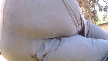 Hot pee in a public garden