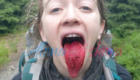 Blueberry blowjob and tongue fetish