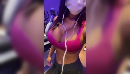 I went to the private gym with my friends @suzyhotbrazil @lizafitnessf1 and we got horny we ended up workout naked, we fucked a lot and in the end, we BJ the personal
