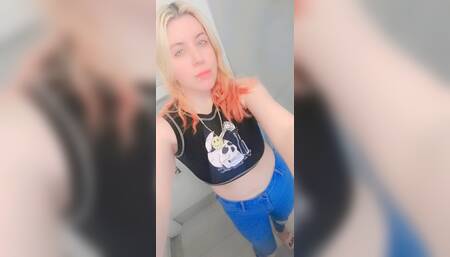 lolafuccbunny plays nice