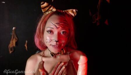 Halloween season: tiger suckin