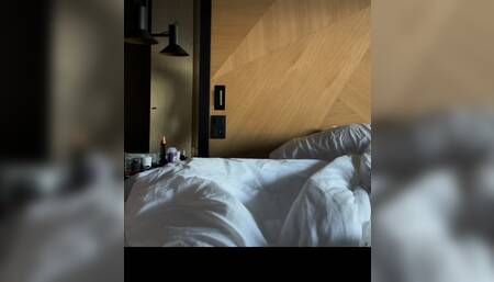 Playing with daddys dick..????