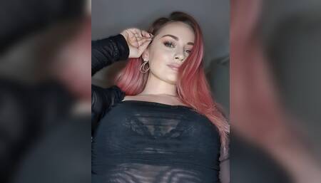 Real orgam with wand whilst I watch porn