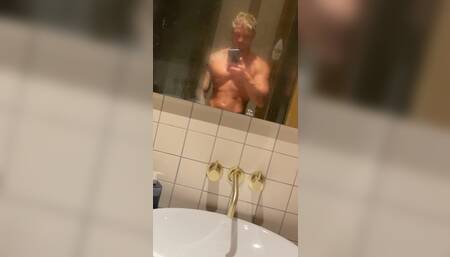 Playing with myself @ shower (full nude)